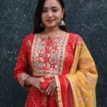 Bandhani Kurti, Pant with Dupatta
